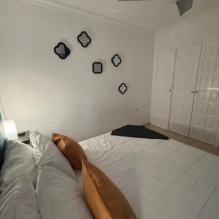 Amarilla Golf Scorpio *