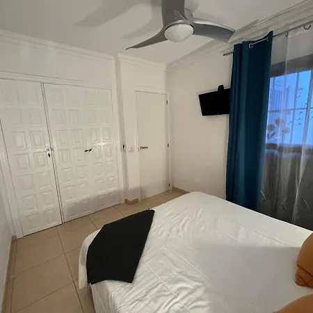 Amarilla Golf Scorpio Apartment *