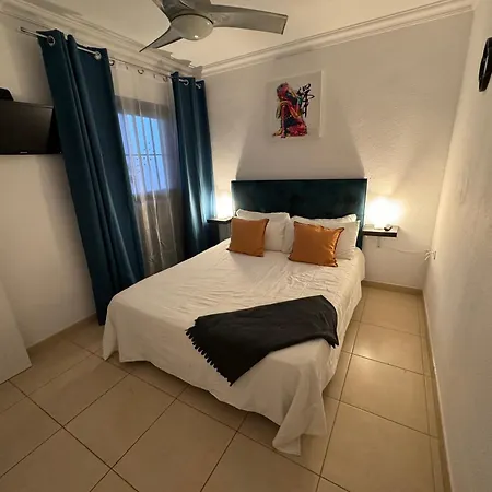 Amarilla Golf Scorpio 圣米格尔德阿沃纳