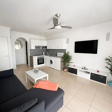 Amarilla Golf Scorpio Apartament *
